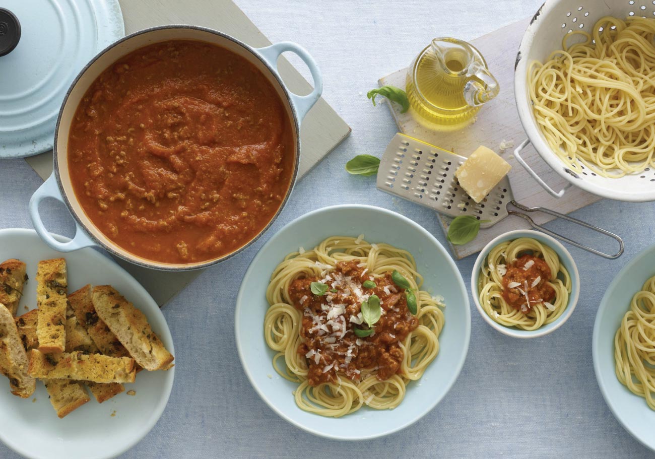 Annabel Karmel’s Hidden Vegetable Bolognese - weaningworld.com