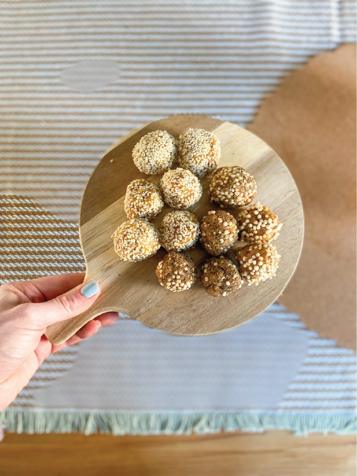 Apricot energy balls